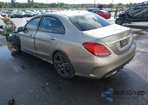 2019 Mercedes-Benz C 300 4Matic из США, поврежденный, VIN 55SWF8EB1KU312915